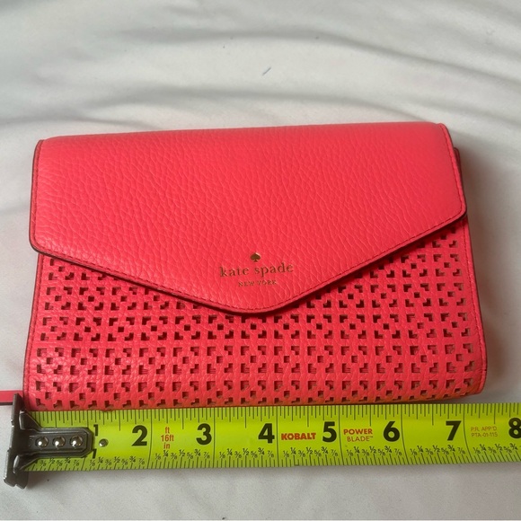 Kate Spade Winni Wakefield Lane Convertible Crossbody Surprise Coral WLRU2941 - Picture 8 of 9